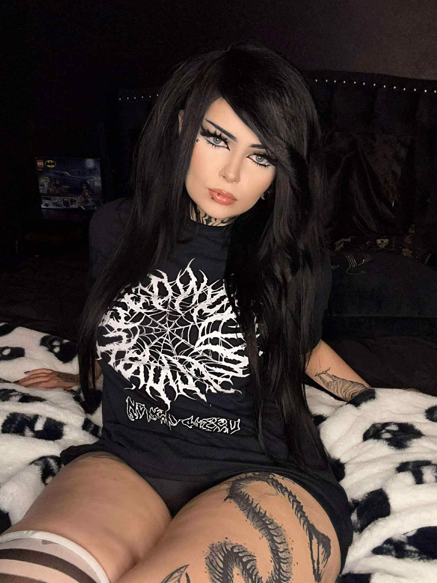 notime logo unisex tee